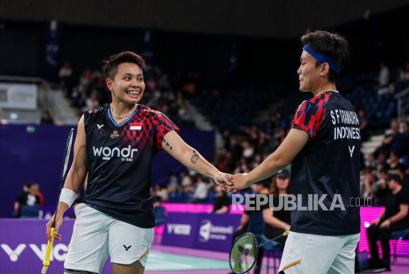 Ganda putri Indonesia Apriyani Rahayu/Siti Fadia Silva Ramadhanti beraksi di turnamen BWF World Tour Super 300 Orleans Masters 2025. Paris.