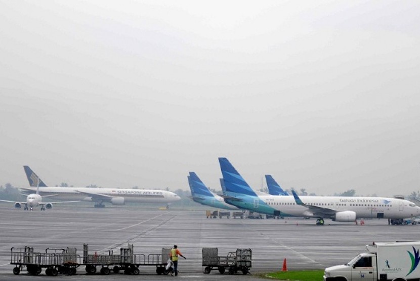 Garuda planes park at Soekarno Hatta Airport. (illustration)