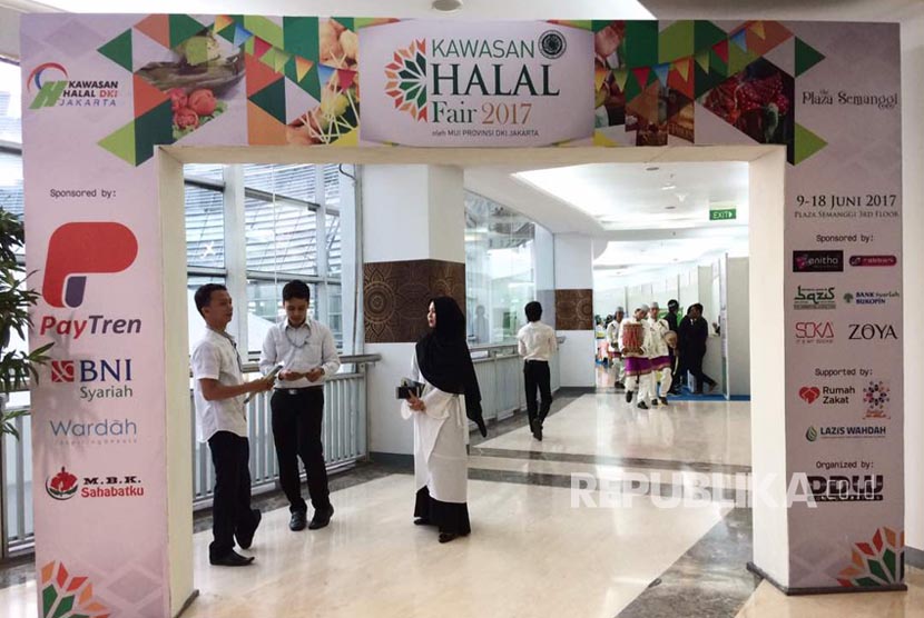 Gate Kawasan Halal Fair 2017 di lantai tiga Plaza Semanggi, Jakarta Selatan.