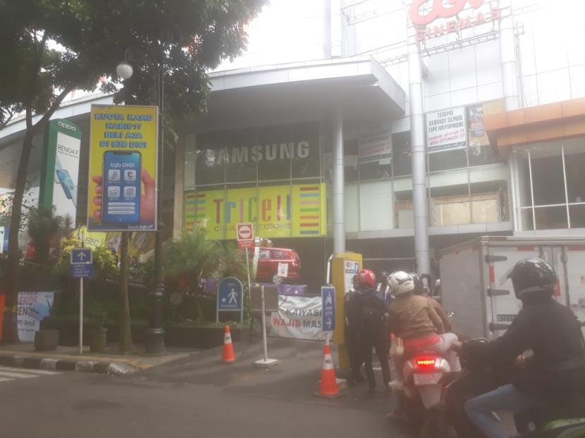 Gedung BEC lama ditutup sementara pasca kebakaran terjadi Kamis (18/2) malam. 