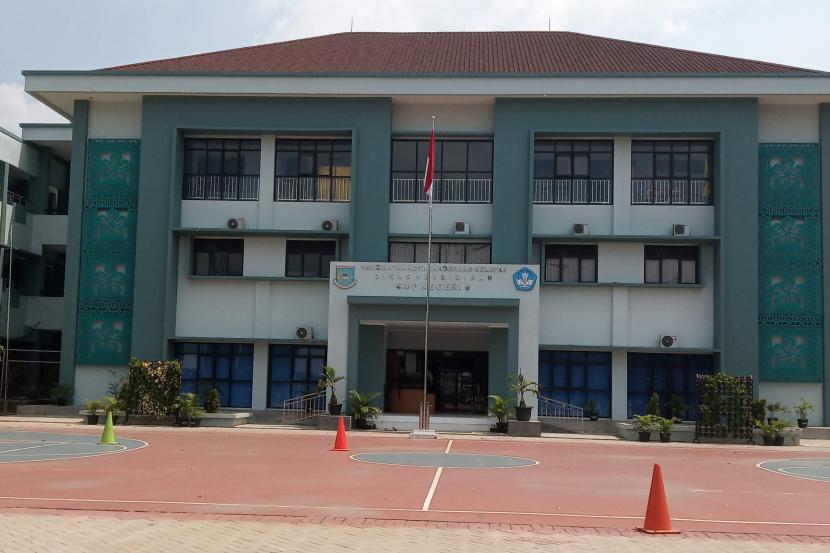 Gedung di Sekolah Menengah Pertama Negeri (SMPN) 8 Kota Tangerang Selatan (Tangsel).