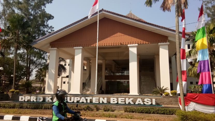 Gedung DPRD Kabupaten Bekasi di Cikarang.