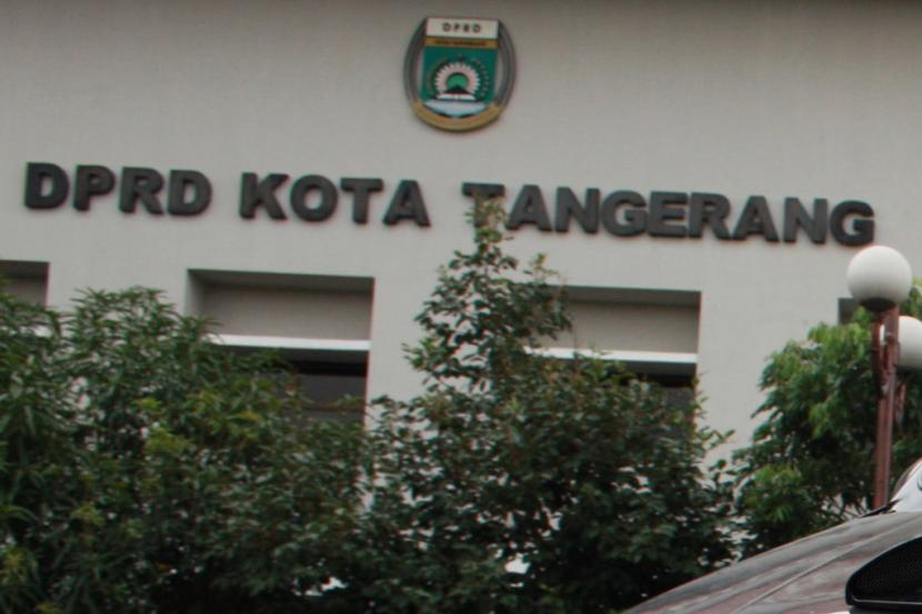 Gedung  DPRD Kota Tangerang