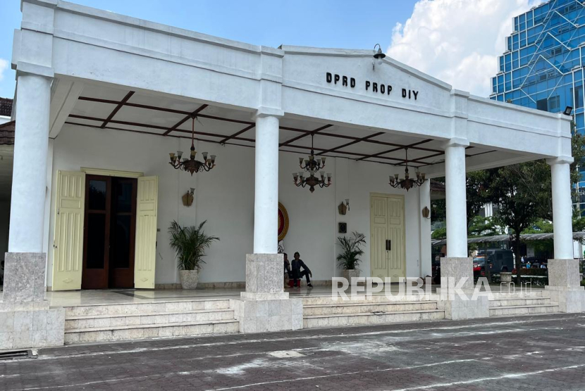 Paling Rendah Dibandingkan Provinsi Lain di Jawa, Berikut Nominal Tunjangan DPRD DIY
