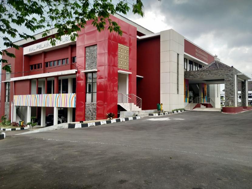 Gedung Mal Pelayanan Publik di kompleks Bale Kota Tasikmalaya. Pemkot Tasikmalaya berencana melakukan uji oba operasional Mal Pelayanan Publik pada Juli 2021. 