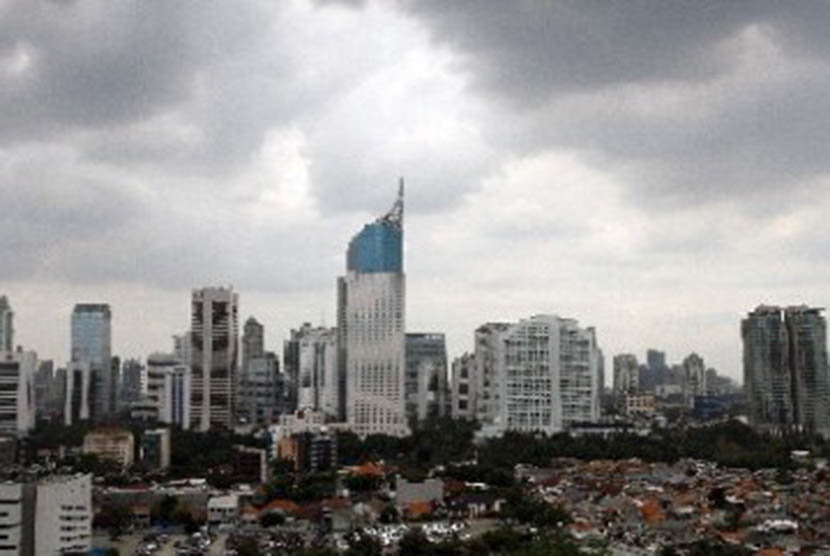 Gedung pencakar langit di Jakarta (ilustrasi).