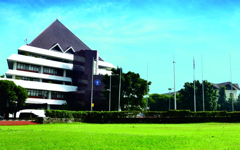 Gedung Rektorat IPB University. IPB University Gelar UTBK SBMPTN 2022 Selama 14 Hari