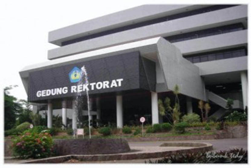 Gedung Rektorat Kampus Universitas Lampung (Unila) di Bandar Lampung, Provinsi Lampung.