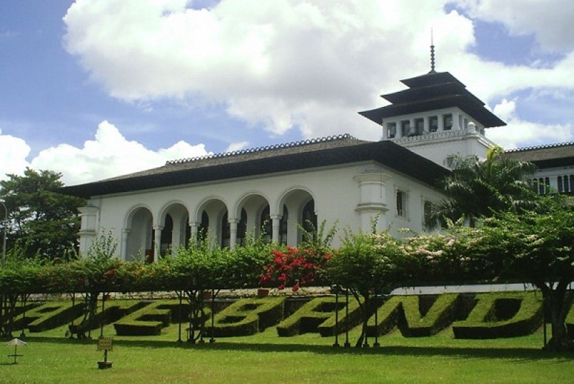 Gedung sate, bandung