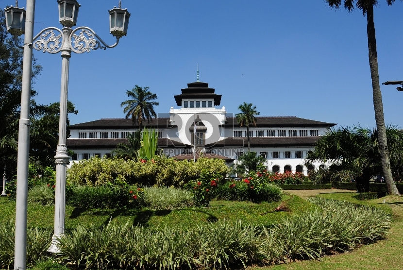 Gedung Sate Bandung.