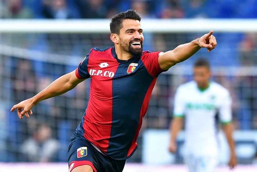 Gelandang Genoa, Tomas Rincon.