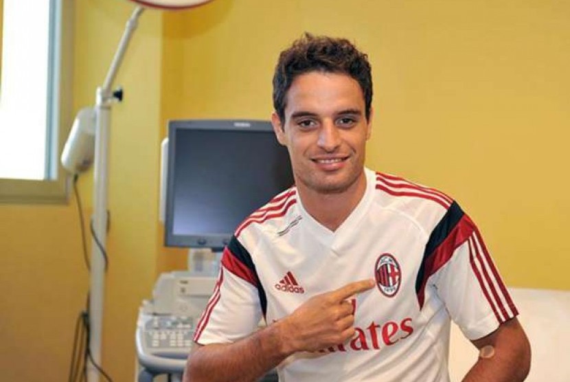 Gelandang Giacomo Bonaventura.