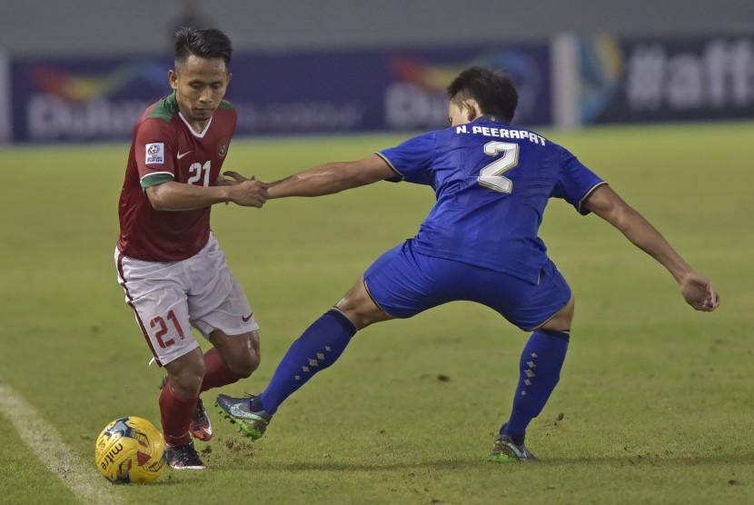 Gelandang timnas Indonesia, Andik Vermansah pada laga Piala AFF 2016 lawan Thailand, akhir pekan lalu.
