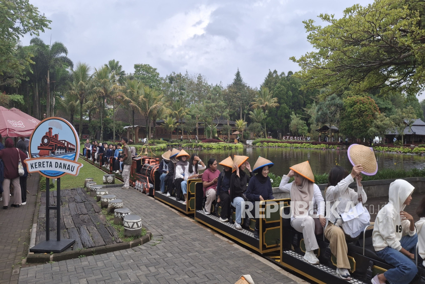 Hadapi Ancaman Cuaca Ekstrem, Ini Kesiapan Wisata di Lembang