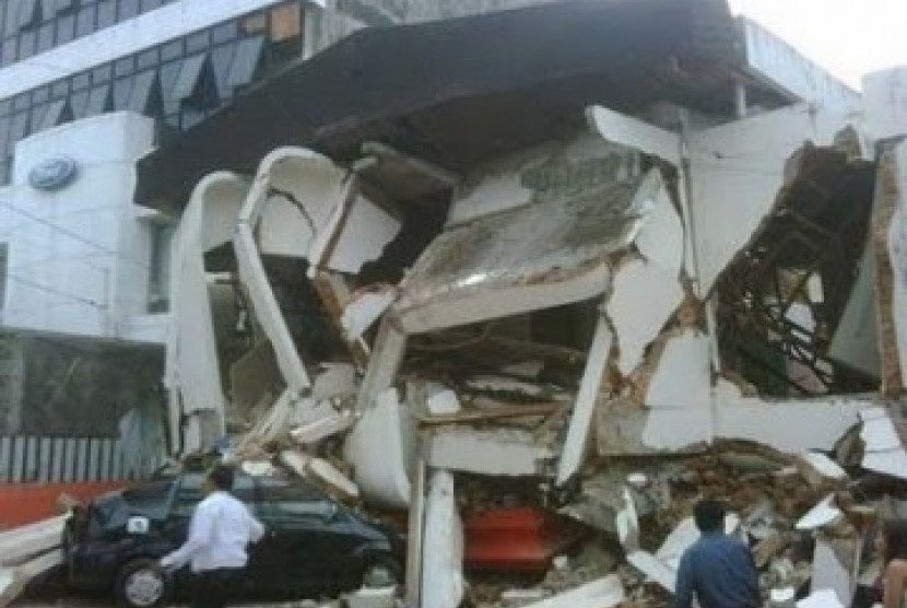 Gempa yang terjadi di Padang beberapa waktu lalu, ilustrasi
