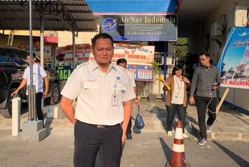 General Manager Air Navigation (AirNav) Indonesia cabang Bandara Internasional Sam Ratulangi Danan Seseno