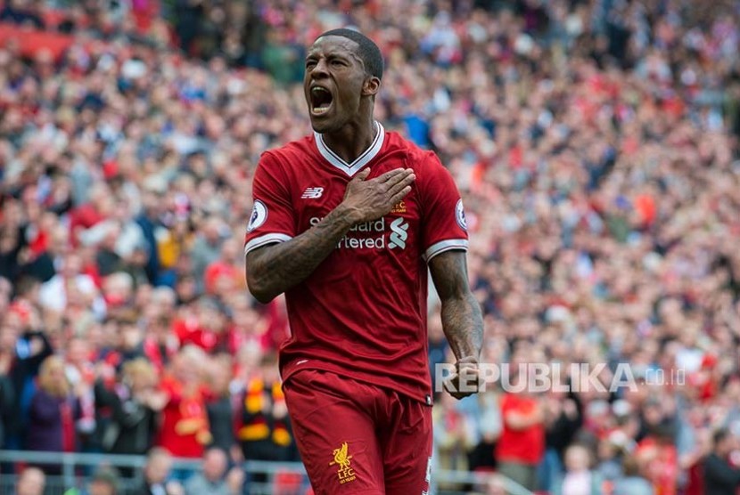 Georginio Wijnaldum membuka keran gol Liverpool ke gawang Middlesbrough, pada laga EPL 2017 di Anfield Arena, Ahad (21/5)