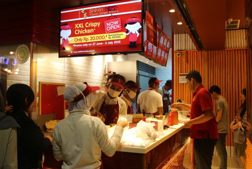 Gerai jajanan street food Taiwan Shihlin di Grand Indonesia, Jakpus.