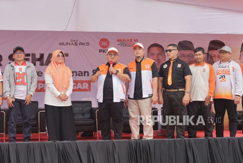 Gerakan Kader Sehat PKS yang diluncurkan di kantor DPTP PKS, Ahad (21/9/2205).