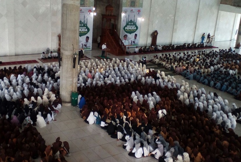 Gerakan Pemuda Membaca Kitab Suci (GMKS) di Kota Lhokseumawe, Provinsi Aceh.