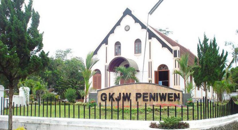 Gereja Peniwen di Kecamatan Kromengan, Kabupaten Malang, Jawa Timur.