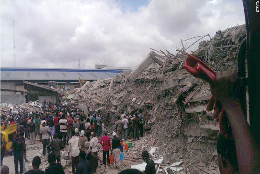 Gereja yang runtuh di Lagos