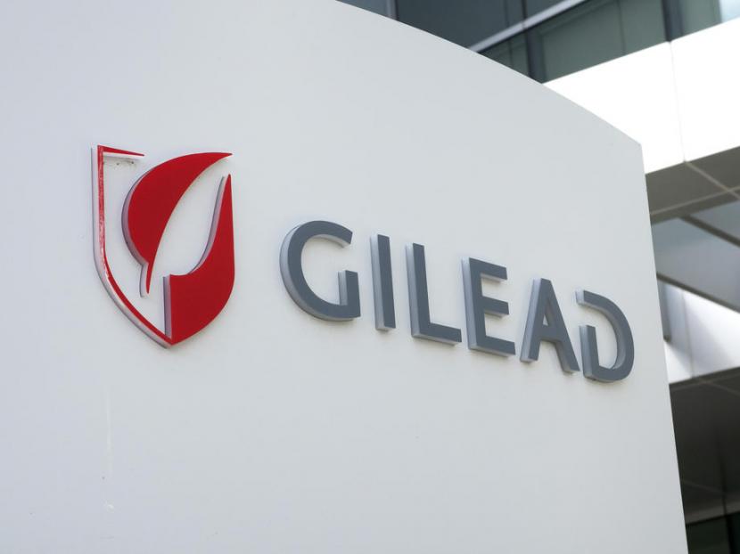 Gilead Sciences Inc. Remdesivir buatan Gilead merupakan salah satu obat pertama yang mempersingkat waktu penyembuhan di antara pasien Covid-19 pada uji klinis. Remdesivir mengantongi persetujuan penggunaan darurat di sejumlah negara termasuk Eropa dan Amerika Serikat.