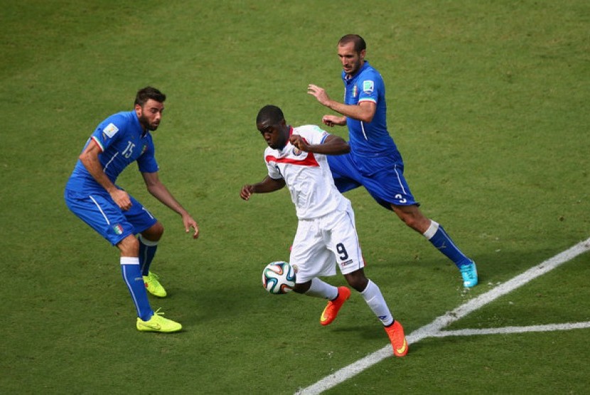 Giorgio Chiellini dan Andrea Barzagli