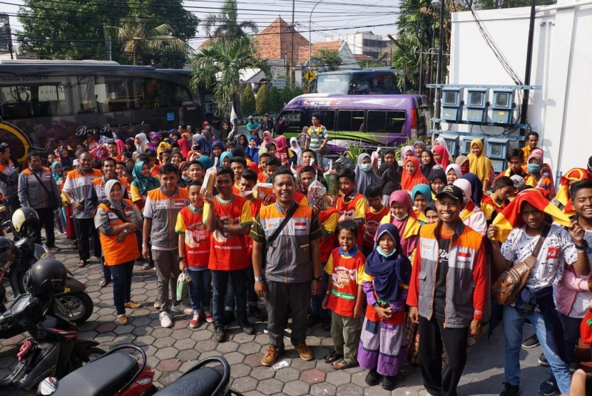 Good Time Biskuit bersinergi bersama Rumah Zakat untuk membahagiakan para anak-anak Yatim dan Dhuafa di 5 kota di Indonesia. 