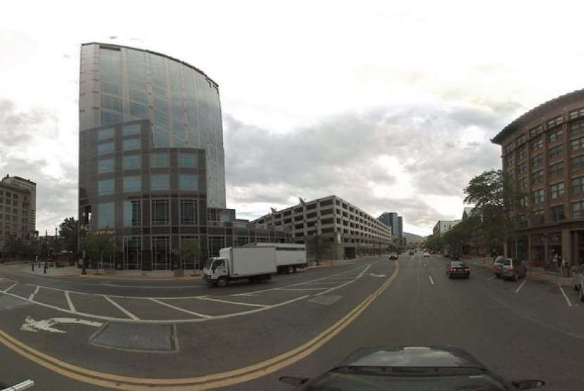 Google Panorama Street View. Ilustrasi.