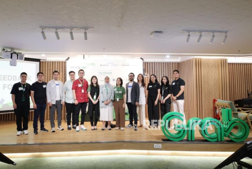 Grab menggandeng aplikasi yang bergerak di bidang persampahan, Sirsak, untuk memperluas keterlibatan publik dalam pengelolaan sampah yang bertanggung jawab.