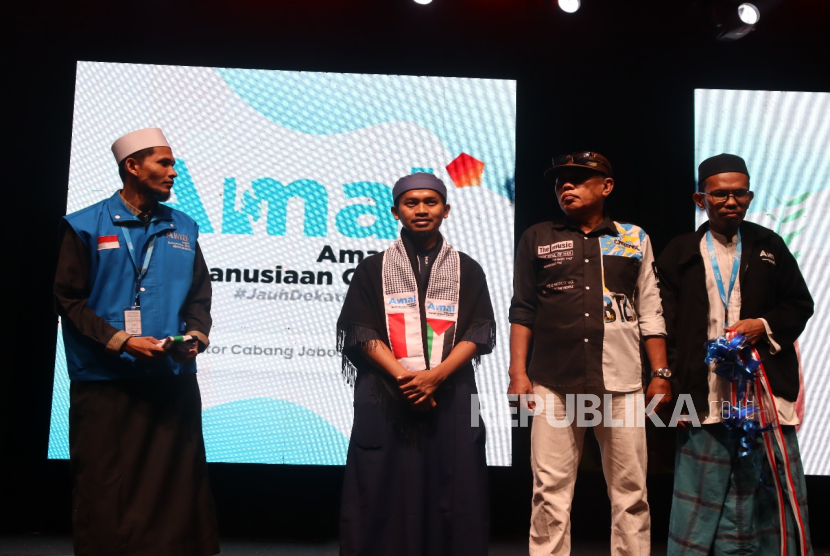  Grand Launching Kantor Cabang Yayasan Amanah Kemanusiaan Global (AMAL) Jabodetabek bersamaan dengan Pentas Seni Kemerdekaan di Ciater.