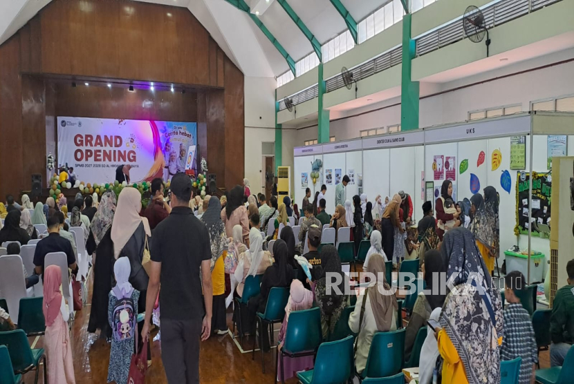 Grand Opening SPMB Al Hikmah 2027/2028