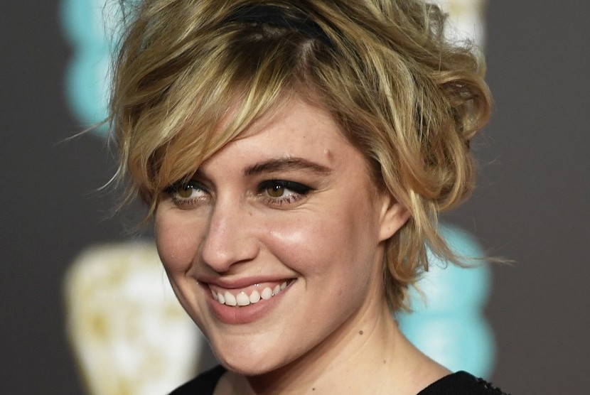 Greta Gerwig diharapkan membawa visi kreatifnya dalam menyutradarai film Barbie.