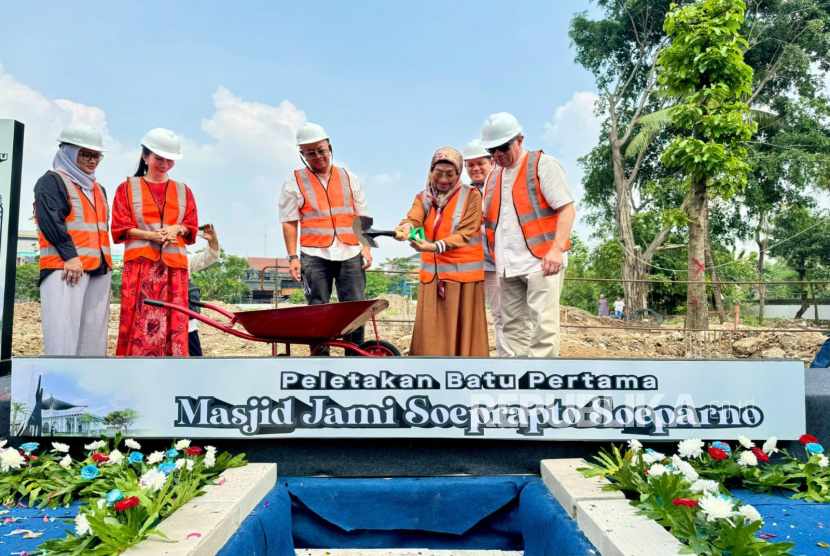 Groundbreaking Masjid Soeprapto Soemarno