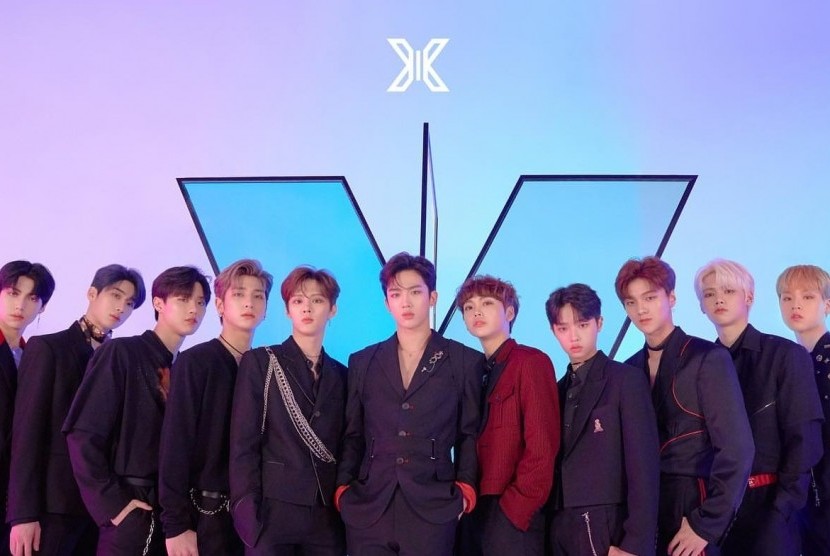 Grup musik Korea Selatan, X1 memutuskan untuk bubar di tengah skandal pemilihan suara yang melibatkan acara audisi televisi. (Grup musik X1)