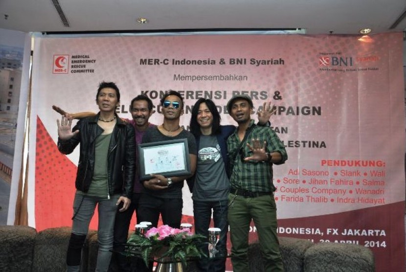 Grup Musik Slank dalam konferensi pers dan peluncuran Kampanye RS Indonesia di Gaza beberapa waktu lalu.