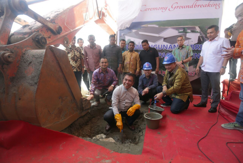 Ground breaking construction of Tuna fish processing factory in Aceh, November 2, 2017.