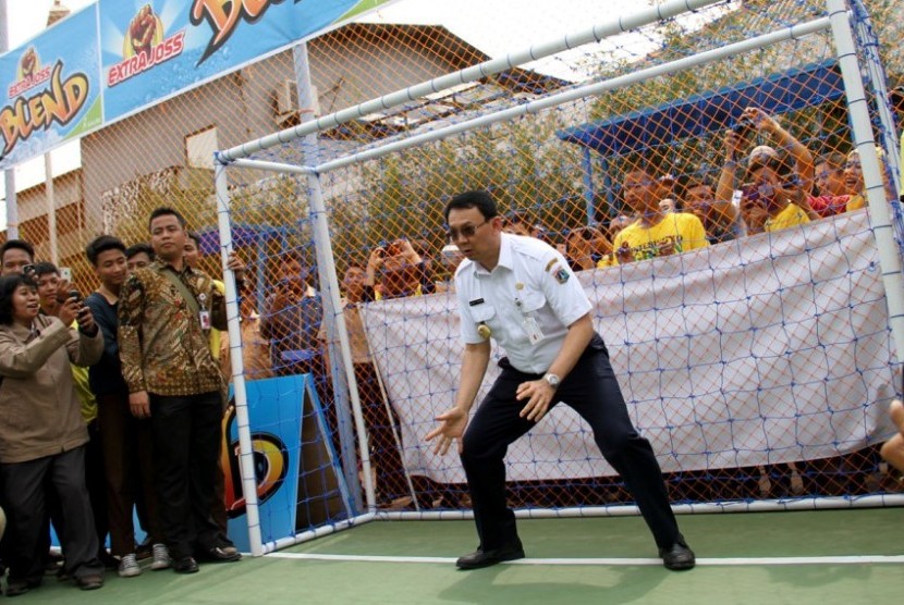 Gubernur Ahok saat meresmikan RPTRA Cibesut, Jakarta Timur, Rabu (31/3).