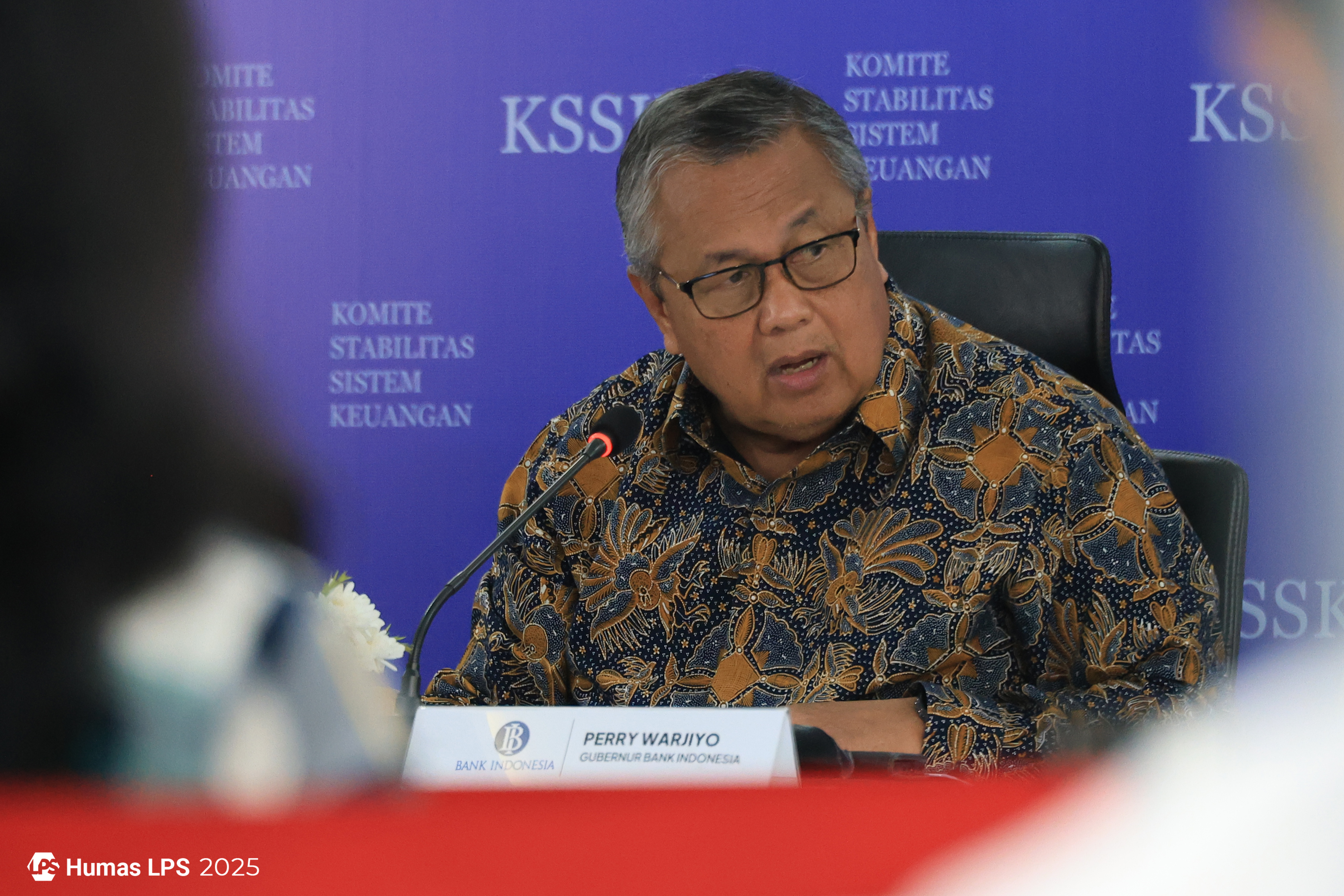 Gubernur Bank Indonesia (BI) Perry Warjiyo dalam konferensi pers KSSK kuartal II 2025, Senin (28/7/2025).