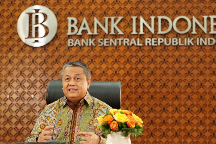 Gubernur Bank Indonesia, Perry Warjiyo (ilustrasi). Bank Indonesia (BI) mendukung hadirnya Asian Green Bond Fund yang diluncurkan Bank for International Settlements (BIS), organisasi kerja sama antar bank sentral, pada hari ini, Jumat (25/2/2022). 