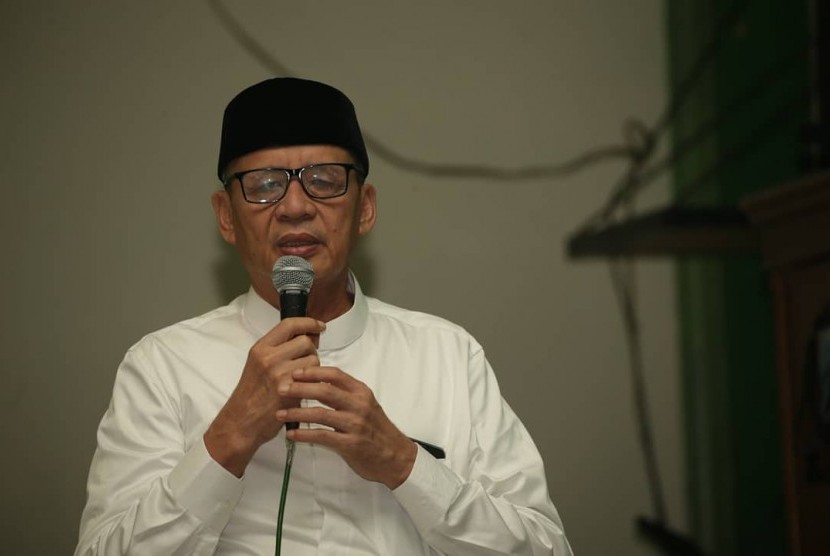 Gubernur Banten Wahidin Halim. Pemprov Banten menargetkan pendapatan daerah sebesar Rp 11,30 triliun, sementara belanja daerah dianggarkan sebanyak Rp 15,55 triliun.