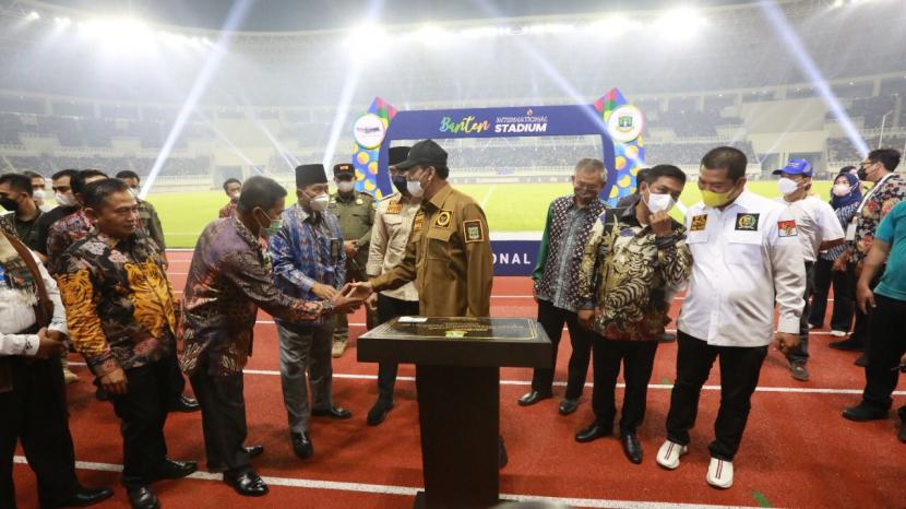 Gubernur Banten Wahidin Halim (WH) meresmikan Banten International Stadium (BIS), Senin (9/5/2022).