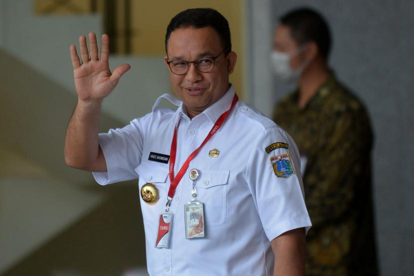 Gubernur DKI Jakarta Anies Baswedan bersiap menjalani pemeriksaan di Gedung KPK, Jakarta, Rabu (7/9/2022).