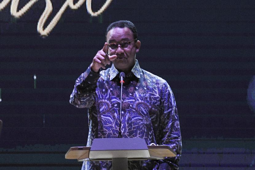 Gubernur DKI Jakarta Anies Baswedan menyampaikan sambutan pada acara 