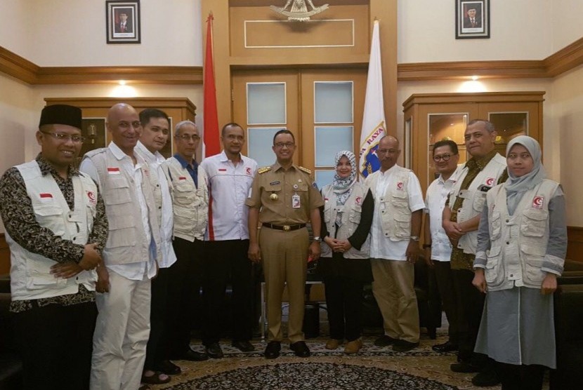 Gubernur DKI Jakarta, Anies Baswedan menyatakan dukungannya pada program MER-C untuk Palestina,