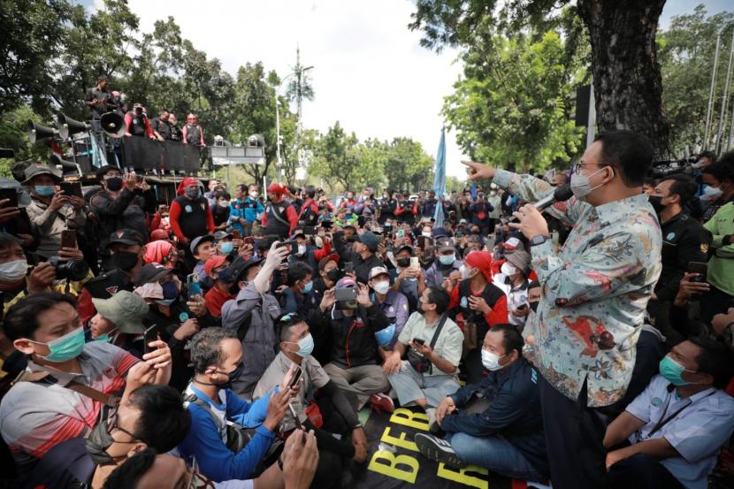 Gubernur DKI Jakarta, Anies Rasyid Baswedan menemui buruh (ilustrasi)
