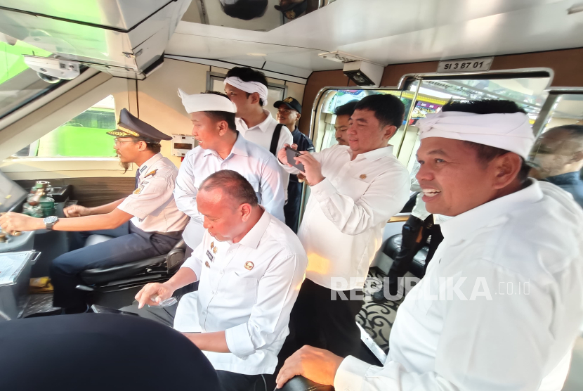 Dedi Mulyadi Buat Kesepakatan dengan KAI Kembangkan KA Wisata Jaka Lalana dan KA Kilat Pajajaran