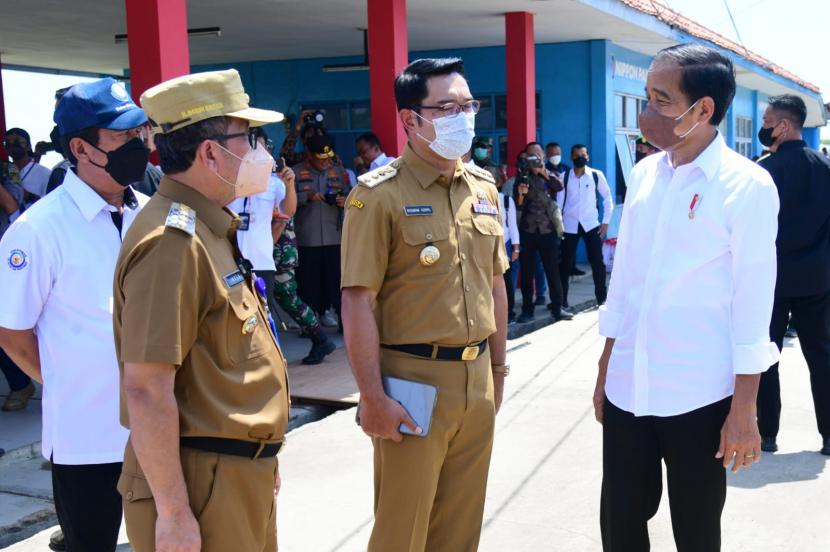 Gubernur Jabar Ridwan Kamil selalu mendampingi Presiden Jokowi di berbagai kegiatan di Jabar.