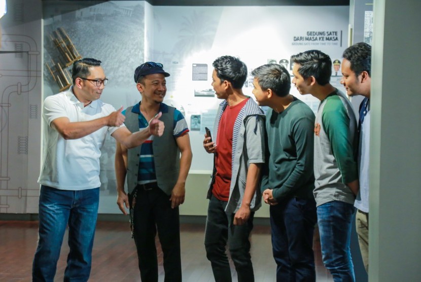 Gubernur Jawa Barat Ridwan Kamil muncul dalam film Yowis Ben 2.